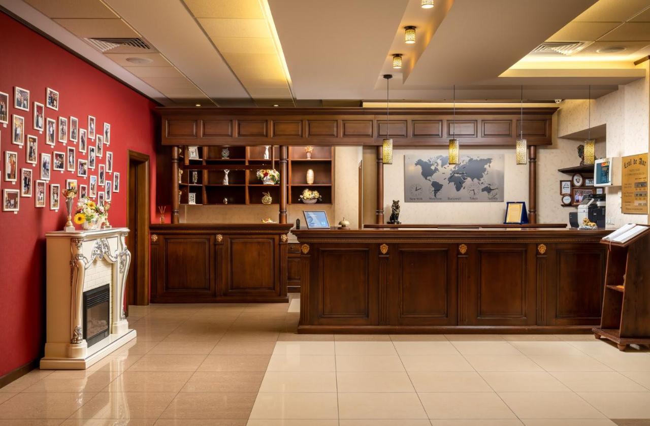 Hotel Leul De Aur Sebeş エクステリア 写真